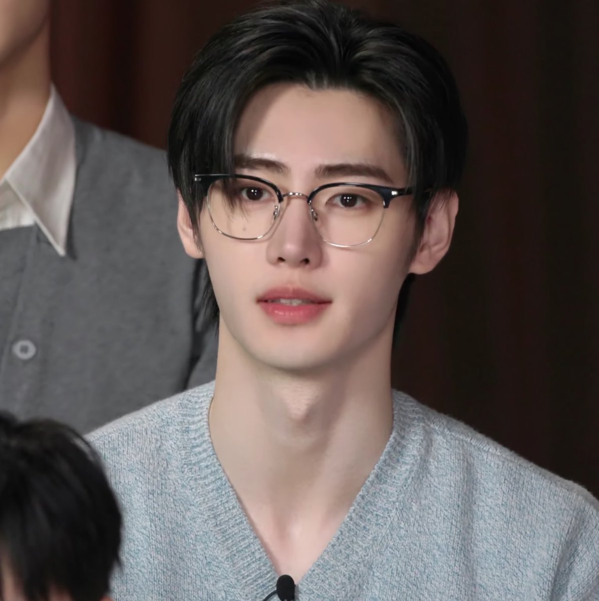 decemberhoon's tweet photo. อย่าให้มันมากนะตี๋ https://t.co/fMkFP52oDg