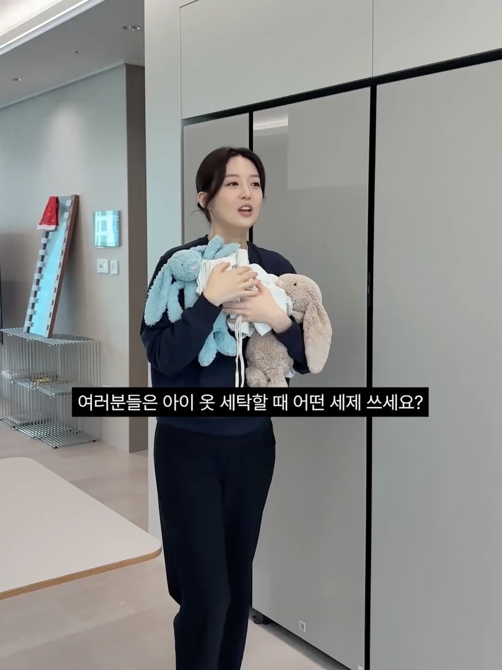 keylanob's tweet photo. 아토피 피부를 대상으로 한 ’더마 테스트‘까지 인증받은 플레인팟은요!
👶🏻신생아 의류 세탁은 물��이고,
🏢대한 아토피협회에서 추천하는!
온가족 빨래용 캡슐세제입니다
(산후조리원에서도 사용하는 플레인팟!)

그러고보니 저는 신생아용 세탁세제, 주방세제, 클 https://t.co/gOtn5MjHIT