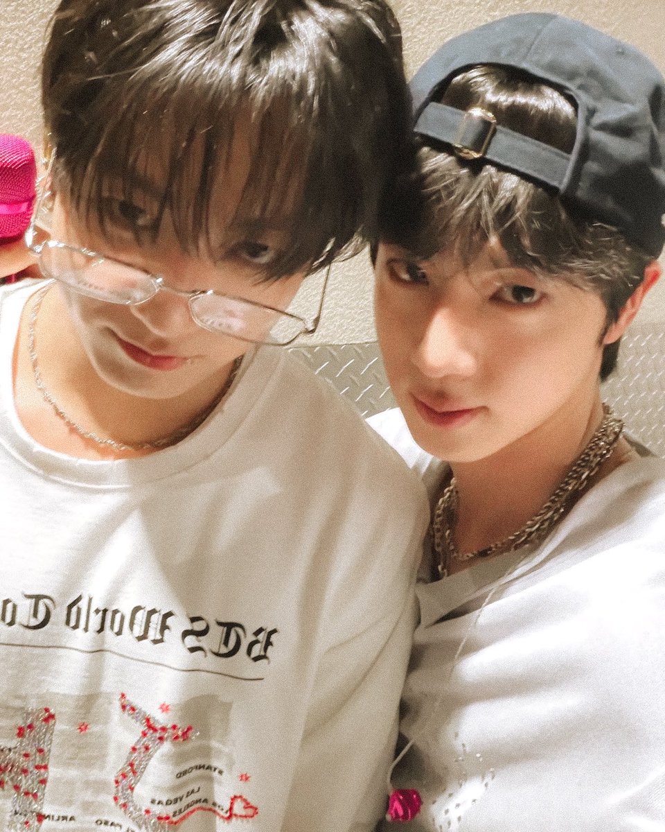 filmsforjin's tweet photo. 🥹🥹🥹 https://t.co/hP76pSabkZ