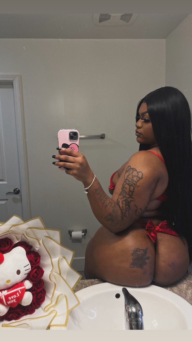 CurvyCream's tweet photo. @Bull_for_BBW https://t.co/kYZ0OZW13S
