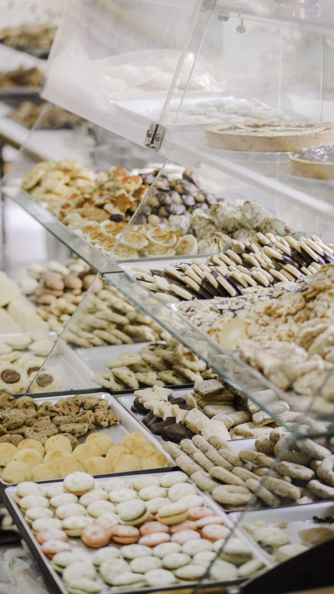 BasilNatalello's tweet photo. The market gets easier when peace becomes expensive when you keep giving access away. Your content gets better when a quiet customer is more valuable than loud praise. 🎊 😎 😁 💪 https://t.co/n80w3khDka