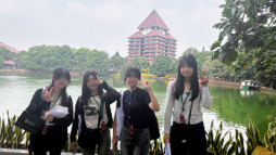 honjohighschool's tweet photo. #文化施設等への訪問 では、インドネシアの文化や歴史について学ぶとともに、現地の街並み、人々の暮らし、食文化などを五感で感じ、多くの気づきや学びを得ることができた７日間となりました。 https://t.co/4ncQ5xBE8z