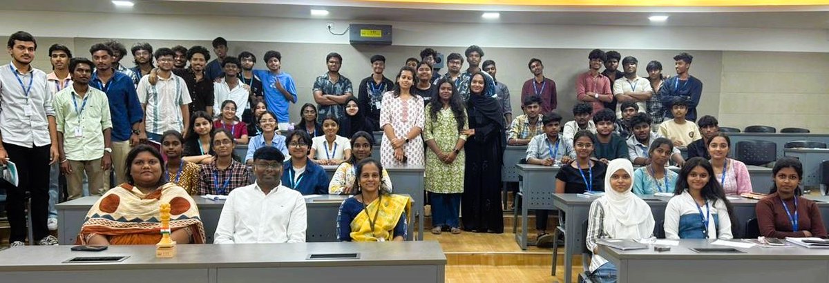 BandiSam's tweet photo. I love interacting with young people. They are full of energy and ideas, and bring a refreshing perspective that makes my job exciting.

I had the opportunity to speak to the media and communication students of @VIT_univ about the role of youth-led media in upholding children’s rights.
