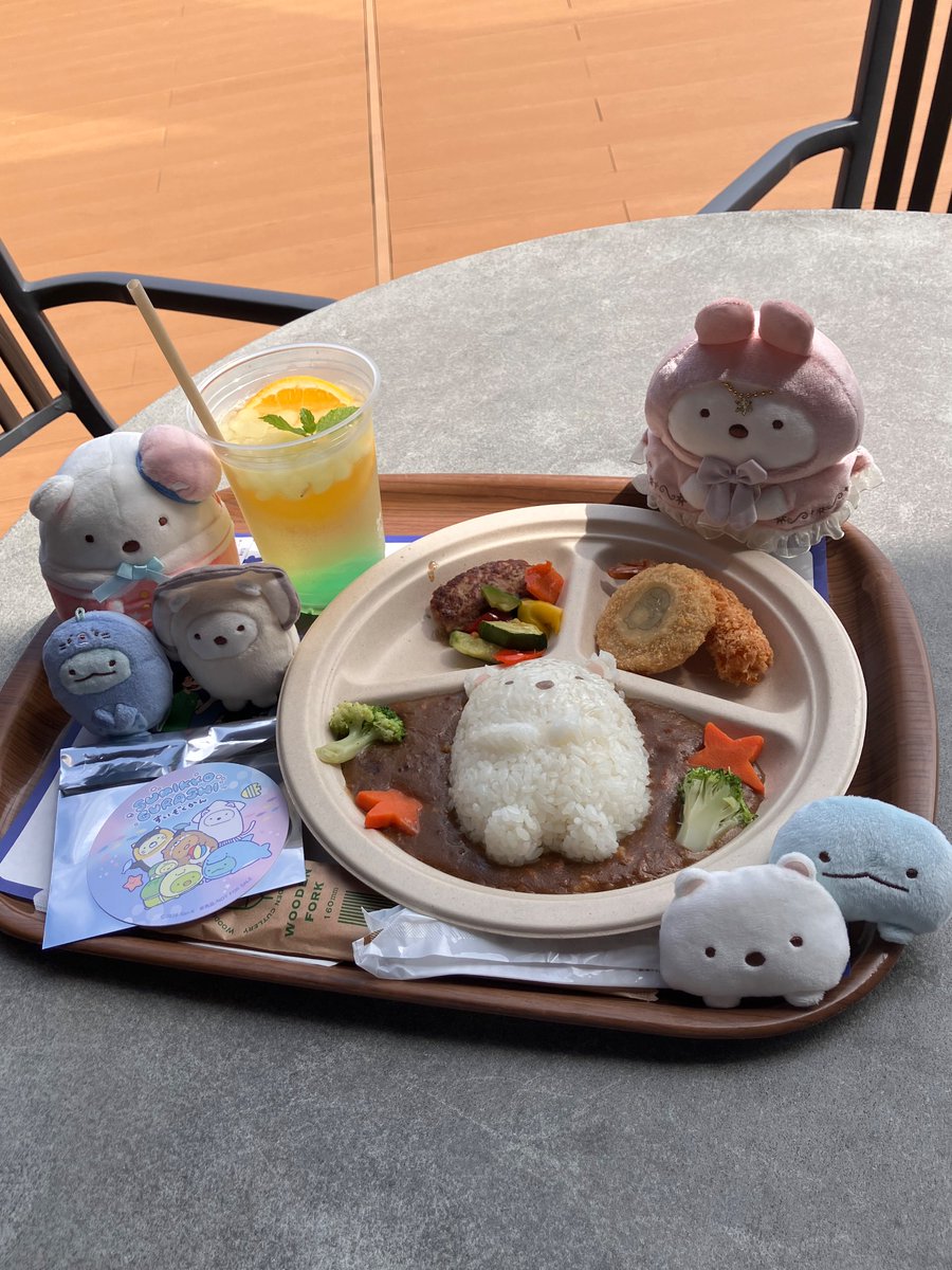 4LAHplm3lmoTjts's tweet photo. 大���水族館行ってきました！
しろくまのカレー、白ぶどうの
ドリンクも美味しいかったです！

今年もコラボしてくれてありがとうございます✨✨

＃すみっコぐらし
#アクアワールド・大洗 https://t.co/m28OzFheSM