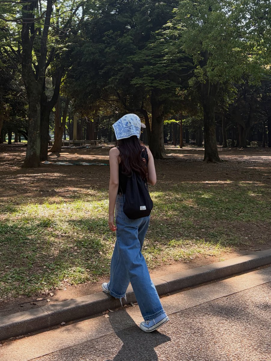 KatelynDampm's tweet photo. Hey there! 🌞 Just wanted to say, there’s magic in kindness, sprinkle it everywhere you go. 🌻
taEDLMqa https://t.co/VJchpPFo5U