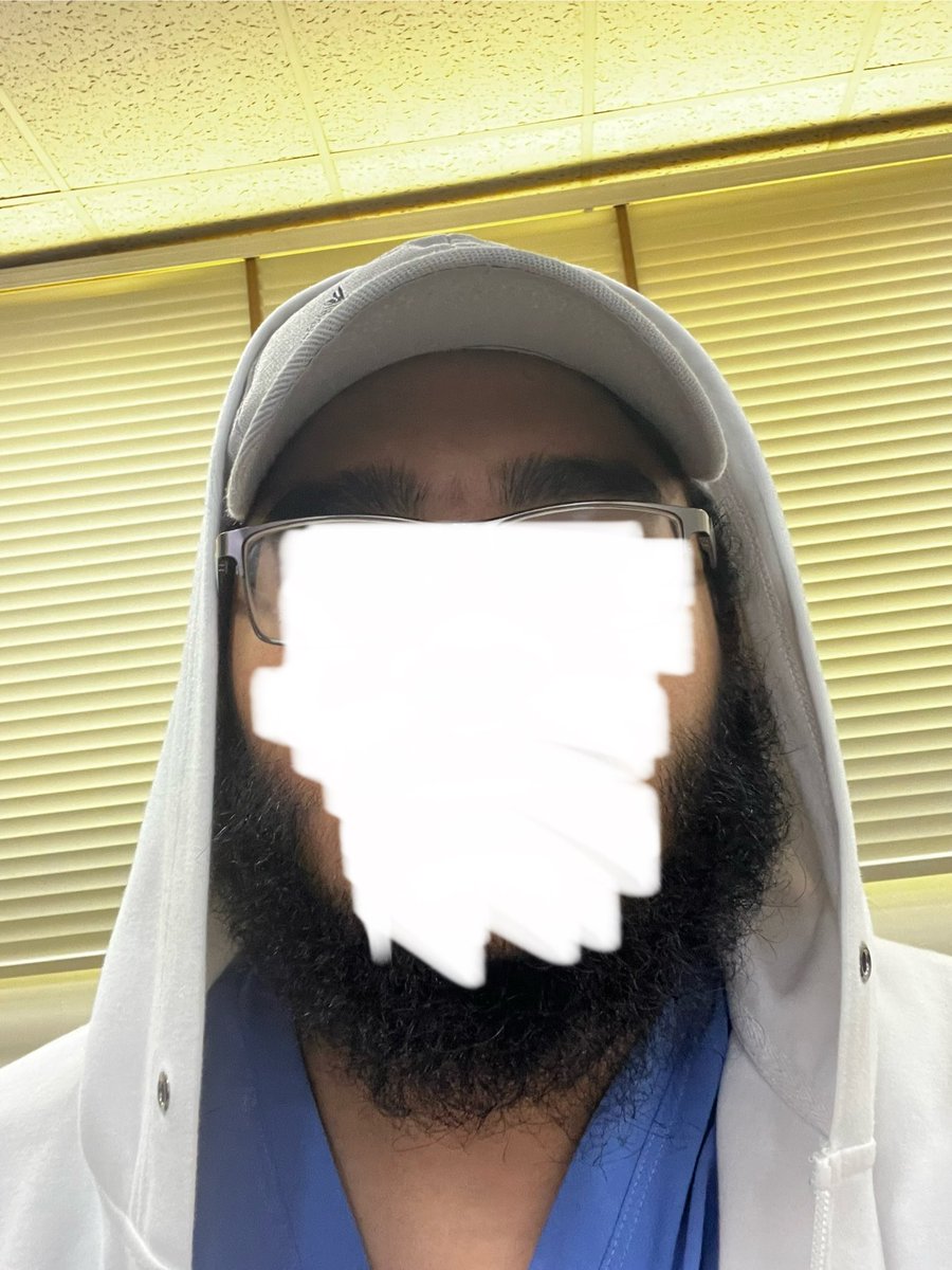 5ahs7's tweet photo. طلقة بالراس ولا محاضرة ٣ ساعات https://t.co/AaKqyrhKy7