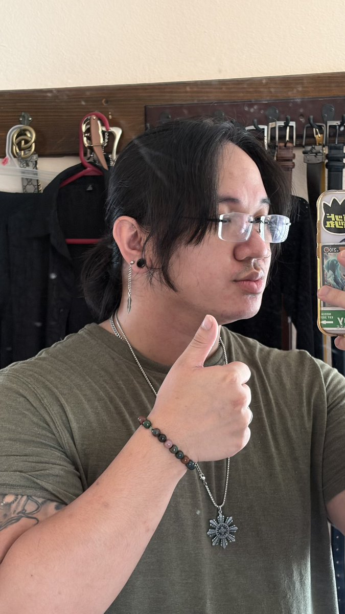 irlyokai's tweet photo. proof im still alive and exist https://t.co/28vEUbVBQs