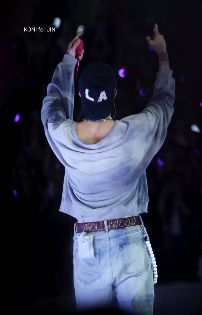 btsforever1207's tweet photo. 260901 BTS ARIRANG LA preview  

#BTS_WORLDTOUR_ARIRANG_LA #방탄소년단진 #JIN #진 #BTS_WORLDTOUR_ARIRANG https://t.co/dt1KMi2kok