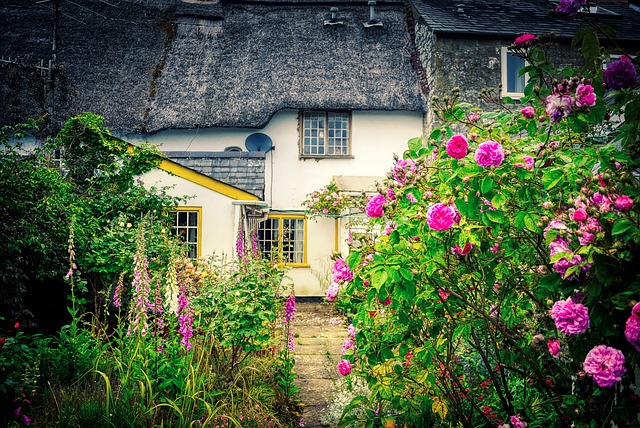 PriceRichards0n's tweet photo. Fantastic opportunity for an experienced conveyancer to take over as head of department at a well-established West Midlands firm; quality work and partnership prospects await!
https://t.co/wF0og62kje
#lawjobs #legaljobs #conveyancing #residentialconveyancing https://t.co/oRexslTThe
