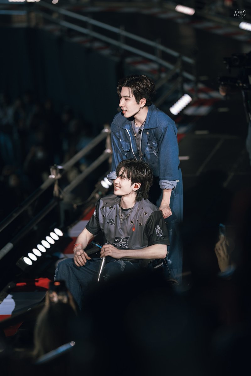 nilehperta's tweet photo. THEM SPECİAL~~》○●♡🖤🤍

@perthppe @Ppsanta 

#PerthSanta #PerthTanapon #Santapp https://t.co/IkygpVrUKV