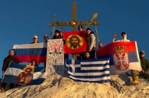 IEPm4C62AdTL90U's tweet photo. Οι μονοι φιλοι μας.... https://t.co/PxVPALXHpo