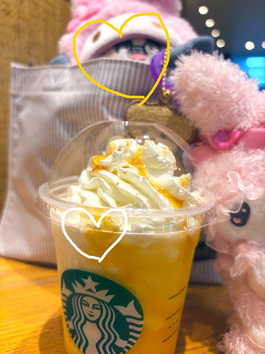 kyurulincandy's tweet photo. 紅はるかフラペチーノ🍠
おいも大好き人間なので朝からスタバの事だけ考えてた🥺
秋の味だ〜〜 https://t.co/QsDcbI1Oyn