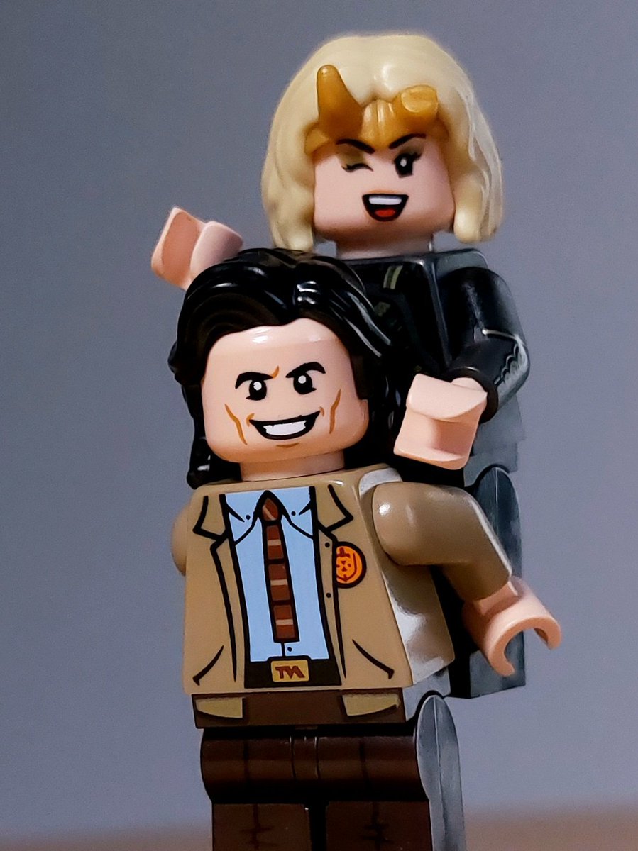 Sylviesboots's tweet photo. pookies in LEGO!! https://t.co/fcktgimaTd