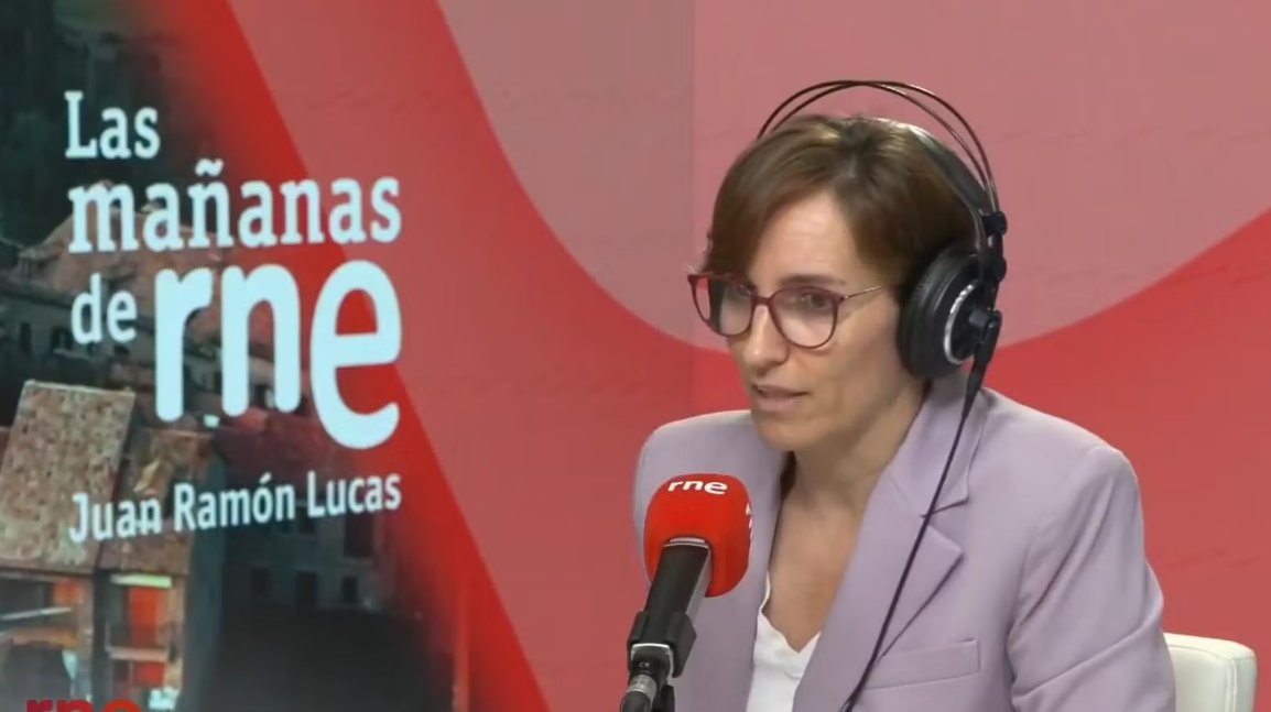 elespanolcom's tweet photo. 🔴 #URGENTE | Mónica García, sobre el informe de la Policía del asalto a Ceuta desvelado por El Español: "Es grave e implicaría la participación de Marruecos" https://t.co/T1nKQPIrs4 https://t.co/Eb8bfHnJpI