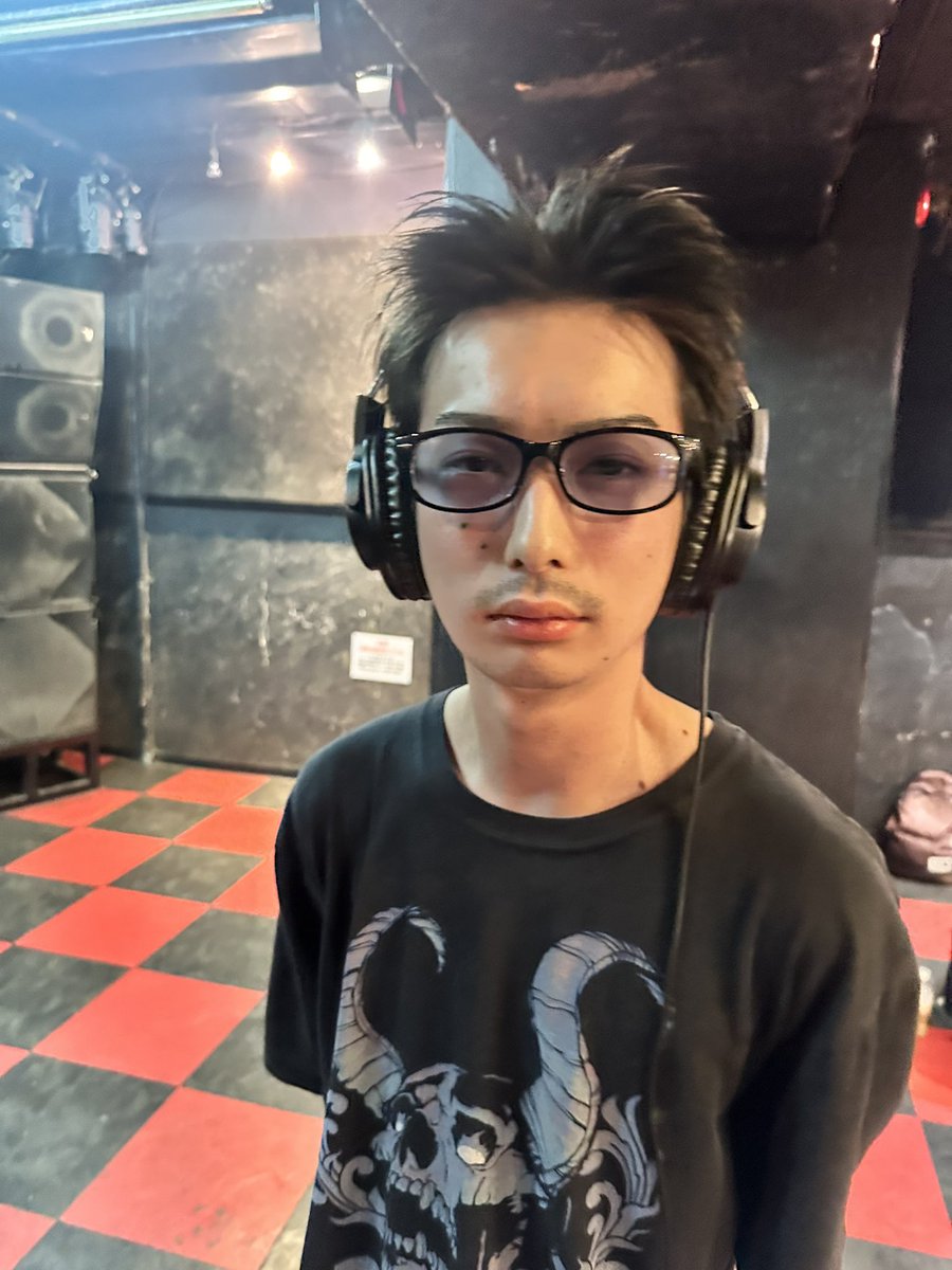 myroomisquiet's tweet photo. ゆたそa.k.aデカマラススカイ
(射撃場スタッフ) https://t.co/1ji7iB2EJX