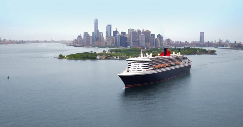 RichardSen7l5l's tweet photo. Sail Away Sunday: Enjoy Christmas shopping in New York after a 7-night Transatlantic voyage aboard Queen Mary 2, departing Southampton on 12 December 2026. From £1, 529pp, including 2 nights at a 4-star hotel and transfers. https://t.co/9ByXcwKNtI