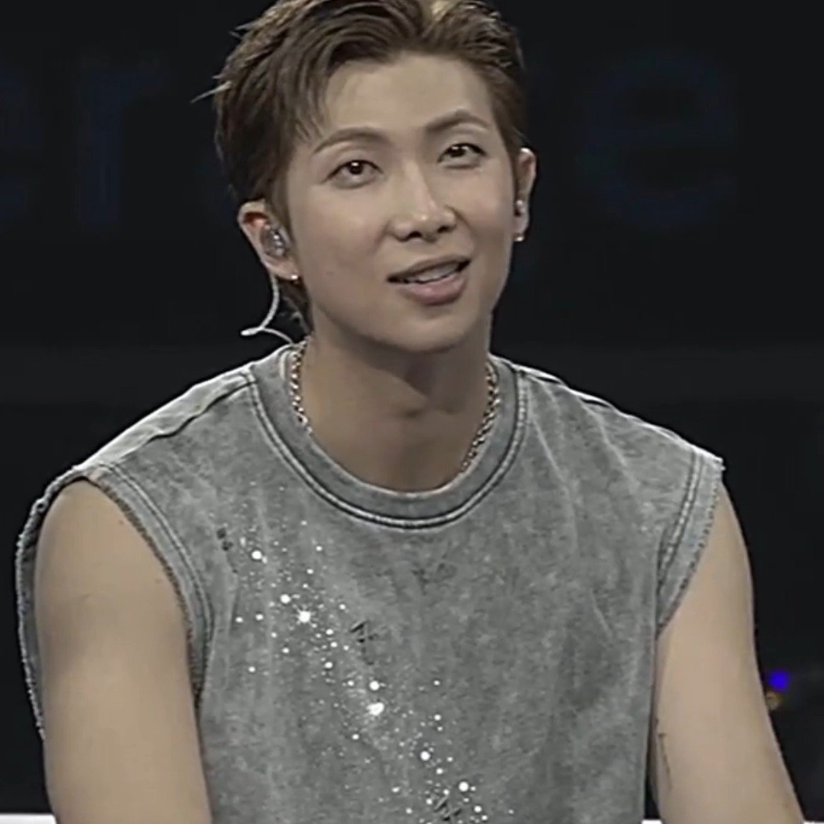 vjoonism's tweet photo. you erode all my edges and turned me into love https://t.co/podb2CpPXN