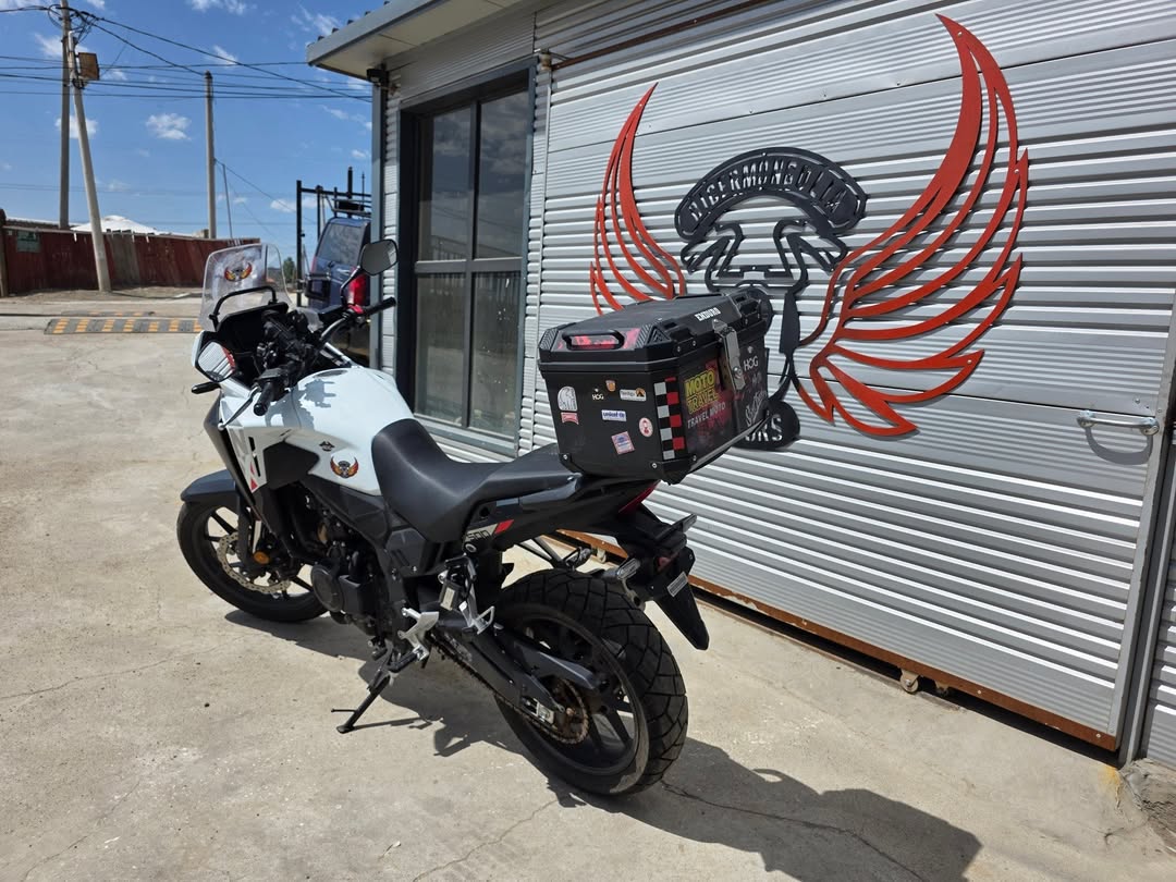 ElodiaDrapeeof's tweet photo. 2024–2026 Honda NX500, imported and ridden 4, 000 km. For sale. Contact: 99863986, 99171655 https://t.co/jDqz0UEgcj