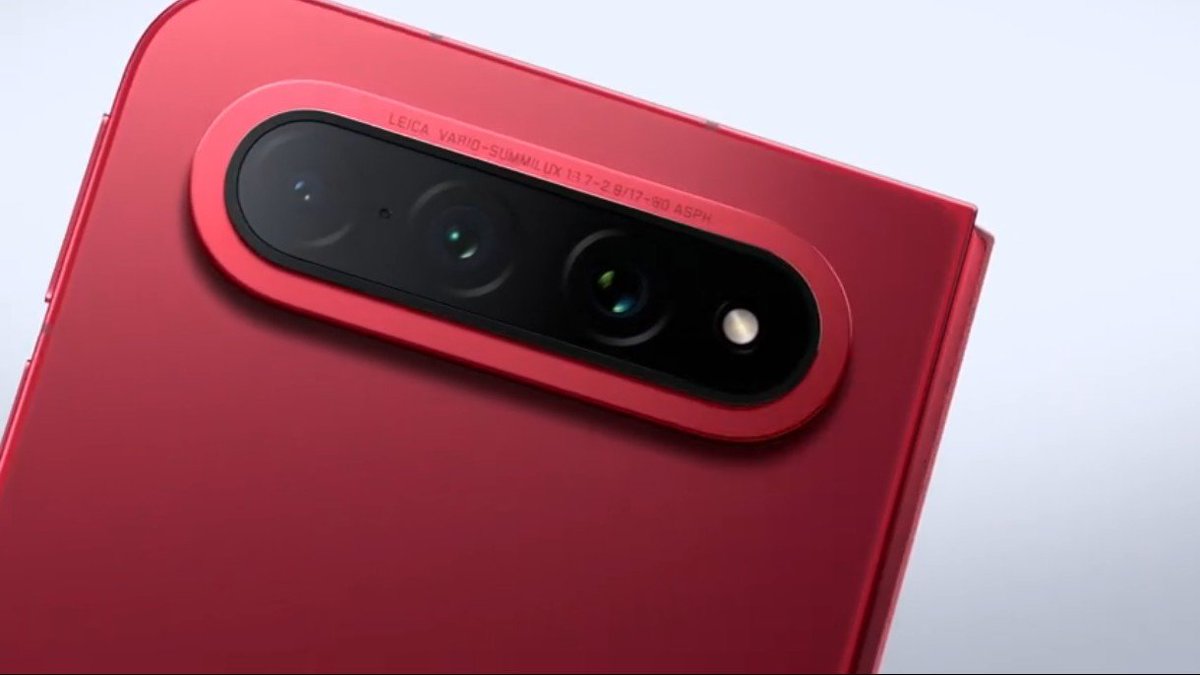stufflistings's tweet photo. The Xiaomi 18 Fold. https://t.co/iU6k3R6smx
