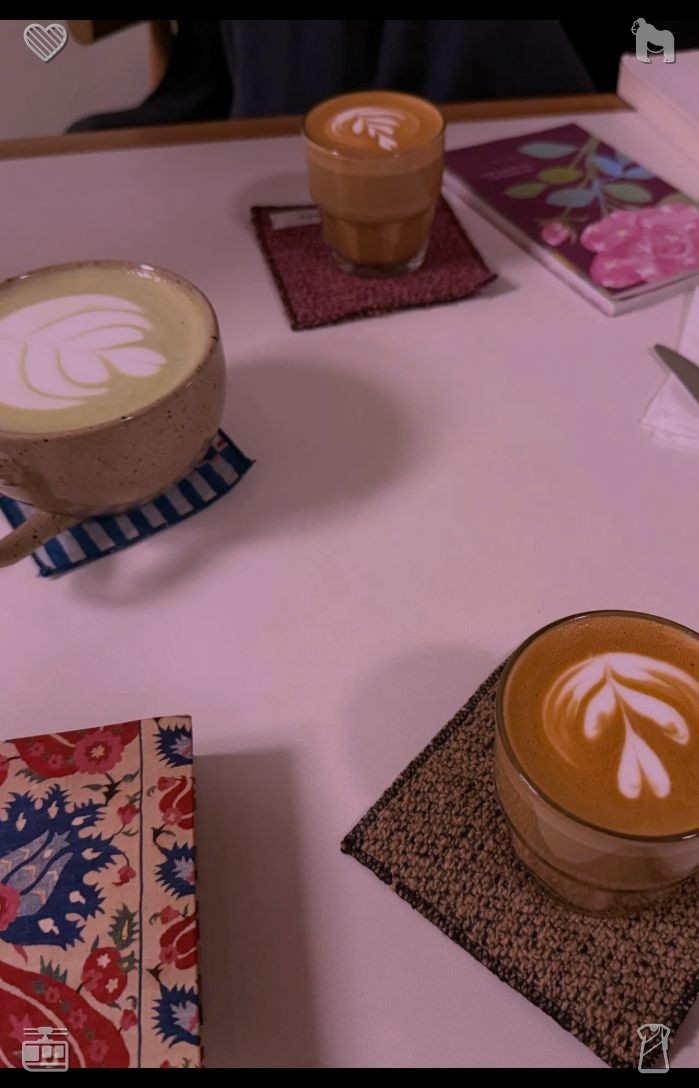 LimaSgroi's tweet photo. 🌒Items emerge from the production line—our hard work has truly paid off! Don’t worry about seeming clumsy when mastering fresh skills. Every pro once fumbled through the fundamentals; rough starts are essential before achieving refined expertise down the road. https://t.co/y8GyqZMtIj