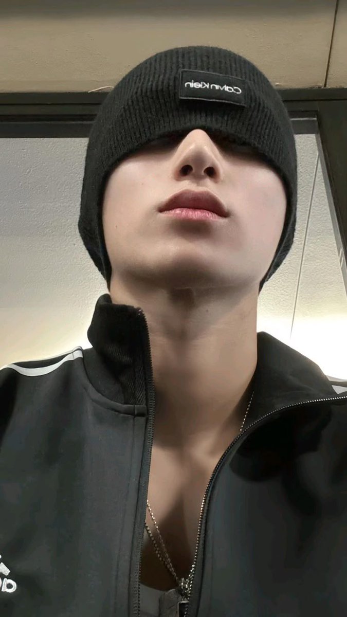 notmefreaky's tweet photo. อเมริกาโน่เคะกล้าม
ลาเต้เคะแว่น
คาปูชิอ้วม
โกโก้คมเข้ม https://t.co/pb7hxTvqJt