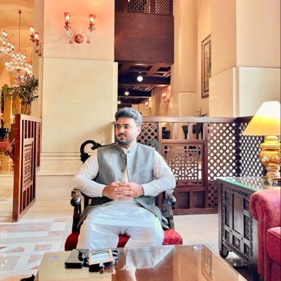 ChoudhryMussa's tweet photo. #NewProfilePic https://t.co/R8m9aY6yj1