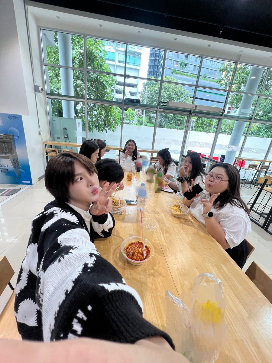 ottoottoo_'s tweet photo. บ๊ายบายเพื่อนๆ ขอไปขายผลไม้ก่อนนะ จุ้บ
#ottoottoo https://t.co/ITnTsuRmGL
