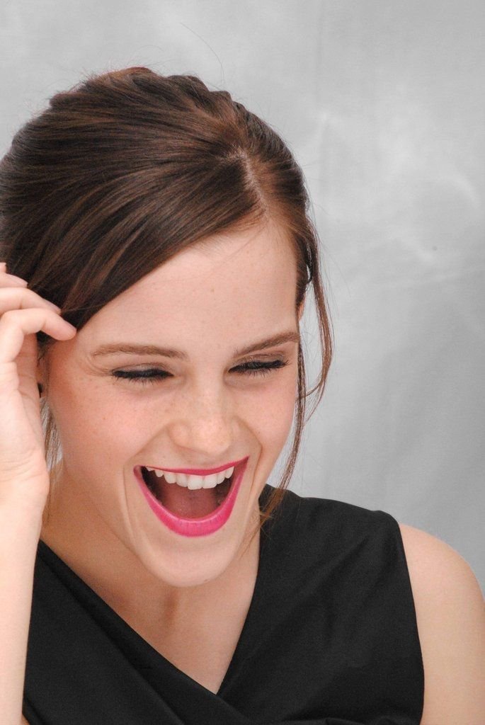 EmmaWatsonvmgo's tweet photo. Good day am so happy 😀 https://t.co/KChswxd7Wg