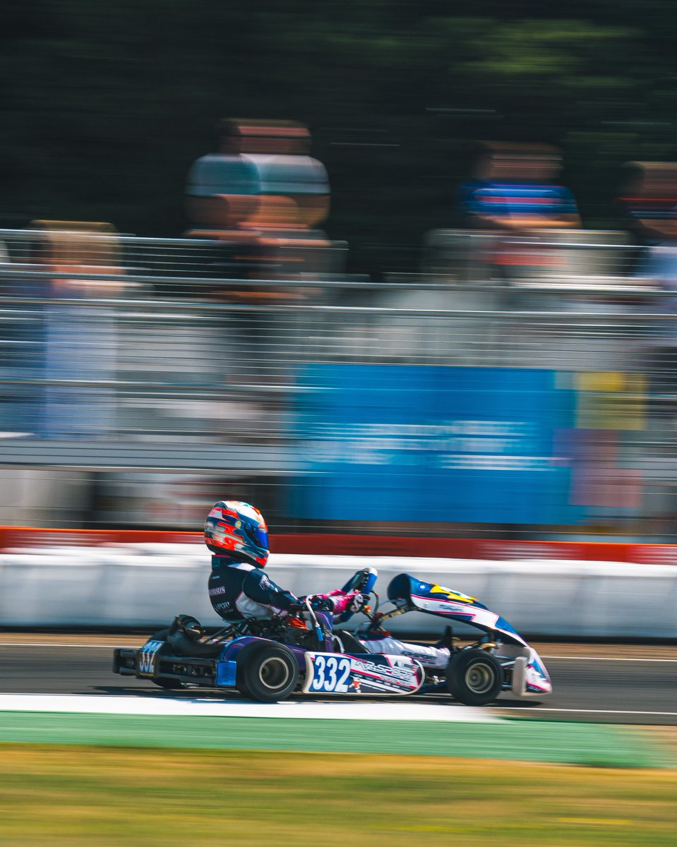 MandiGamewex's tweet photo. A really tough day. After a positive qualifying session this morning, finishing 6th in my group, I was involved in two race incidents. We’re in a difficult position for tomorrow, but the fight is on and I’ll give it my all. https://t.co/TMPVT7wy55