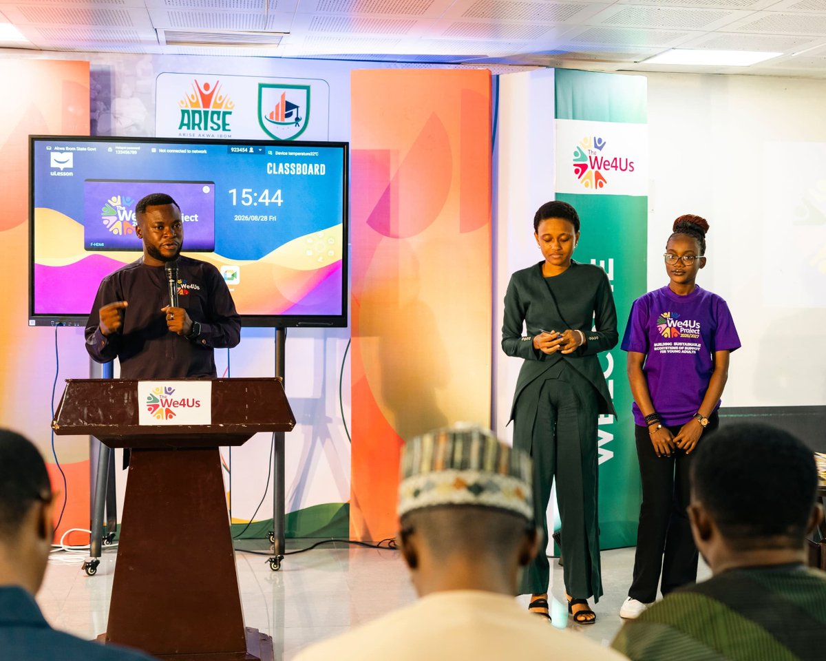 FavourBass_'s tweet photo. THE WE4US SUMMIT SERIES

SERIES 2 — I Didn't Come Here to Be a Project Manager.

I didn't come to the We4Us Summit to become a Project Manager.

I came to hold the microphone, do my job, deliver excellently and go home.

The story actually started a day after I was recommended. https://t.co/rikb0Bc0I2