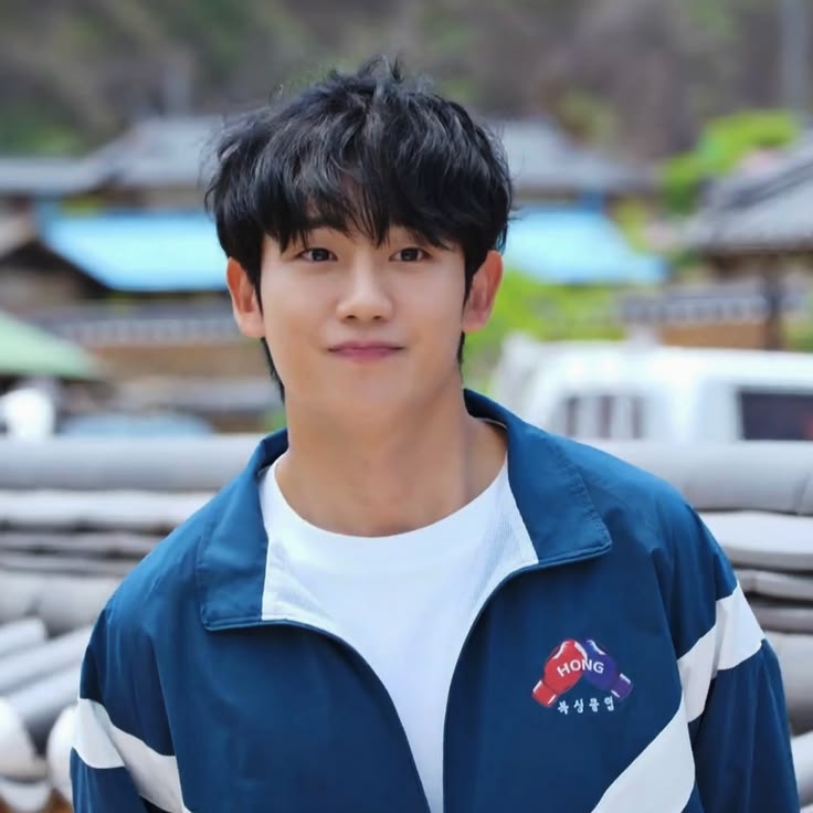 Kpopmap's tweet photo. Jung Hae In in a tracksuit…we love it…what do you think?

#KActor #JungHaeIn #OurStickyLove https://t.co/dTxEbgt6nw