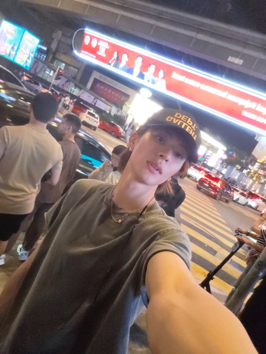 hooniest's tweet photo. ANTON IN FRONT OF THE PBB BUILDING AND BUKIT BINTANG 😭😭😭😭😭 https://t.co/a9dUXoX12E