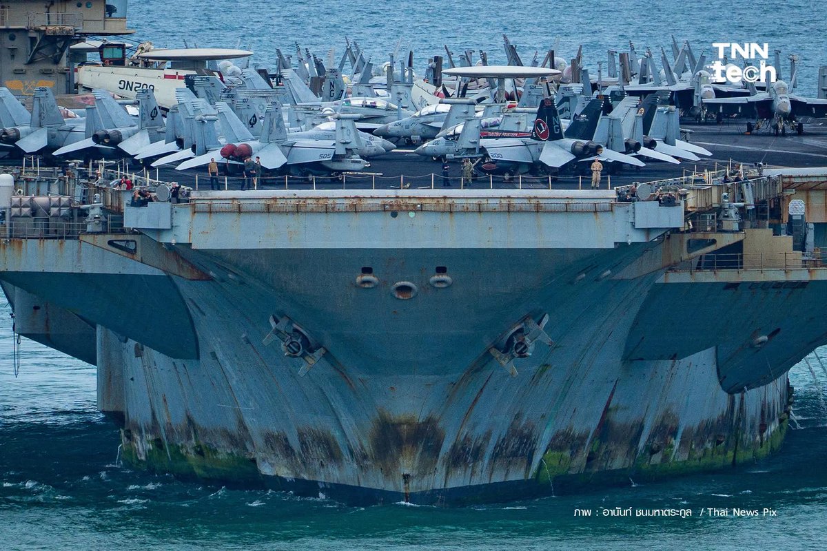 TheBaseLeg's tweet photo. USS Abraham Lincoln (and her aircraft) looking worse for wear as she pulls into Sattahip/Pattaya in Thailand https://t.co/nyWvZy8prk