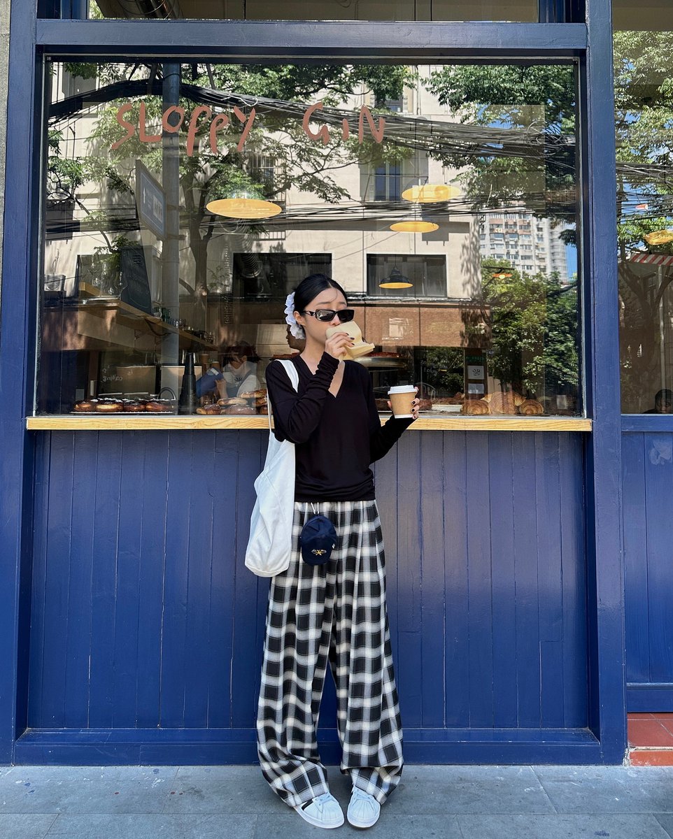 JuliaLaprade's tweet photo. 明日は明日の風が吹く。気に病むことはないさ。 ✌️
eZpZ https://t.co/KTq3JHCN9c