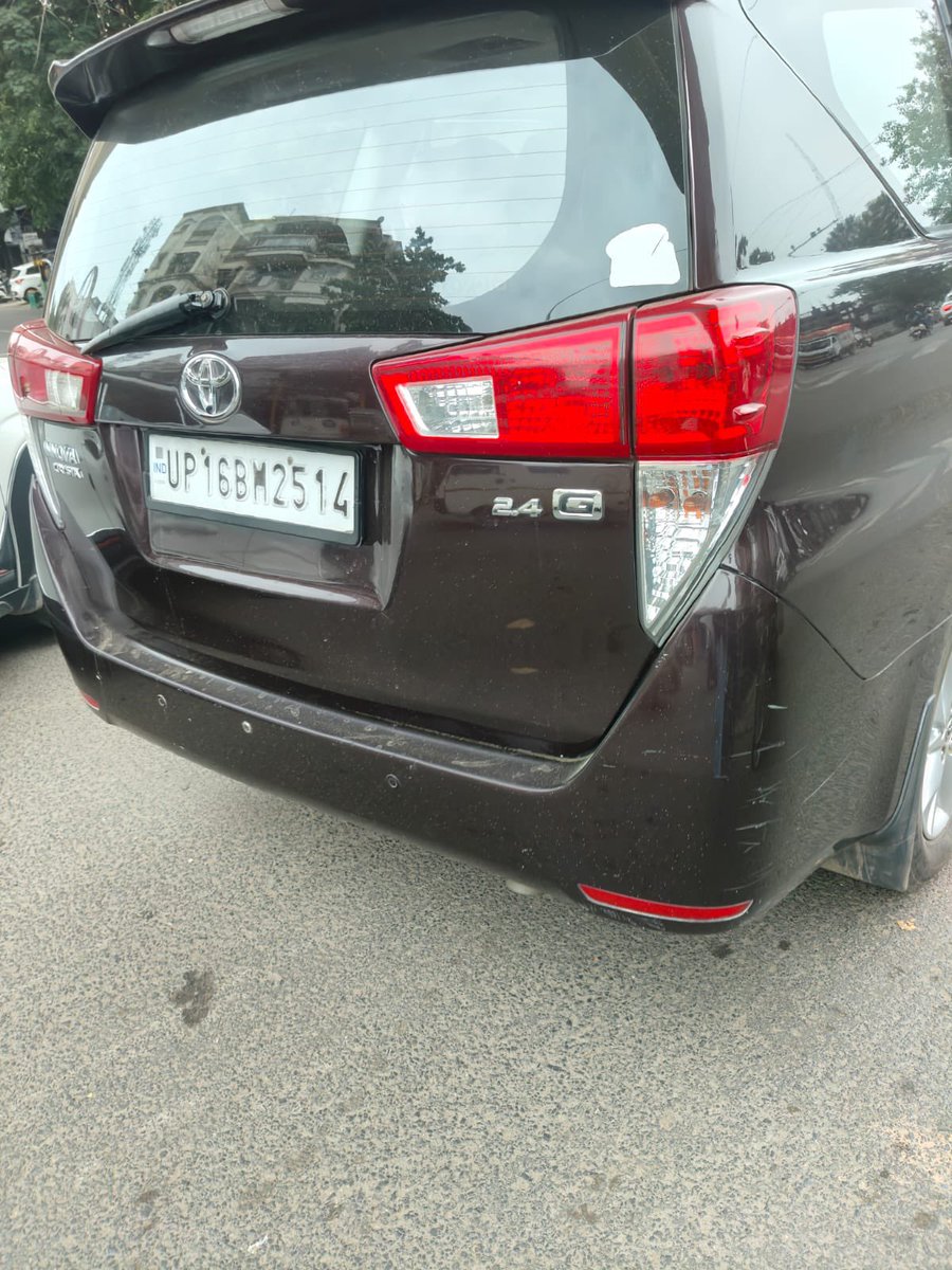 painter_by_mood's tweet photo. @trafficpolicenagpur @NagpurPolice I’m bringing this incident to your attention and requesting your help.

On 2nd September 2026 at around 1:25 PM, a car bearing registration number UP 16 BM 2514 dashed into my two wheeler at Ambedkar Square, Nagpur, while being driven recklessly https://t.co/PrXCu9FyNr
