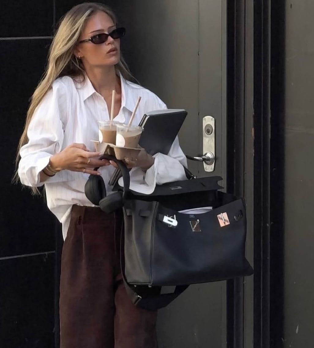 Diorgirlx's tweet photo. be the woman who stands on her own feet https://t.co/MXFyTYg8j4