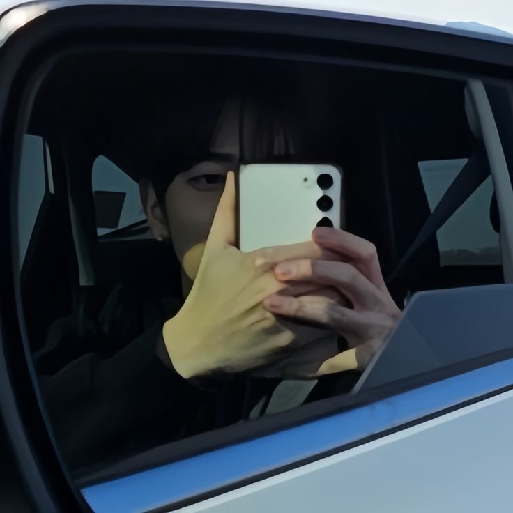 tzn_zal2's tweet photo. 어이없을 정도로 코여운 거울셀카〰️💕 https://t.co/2lV7yd03dI