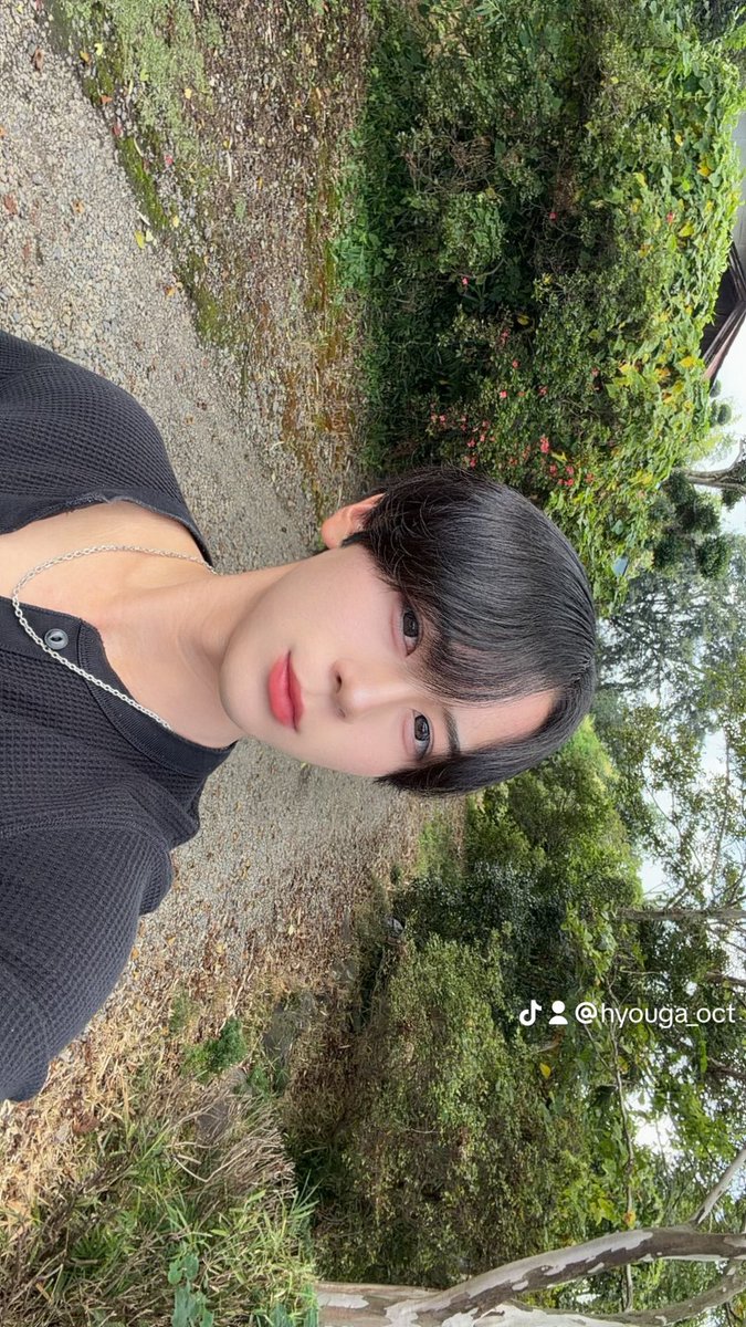 hyouga_oct's tweet photo. 実家田舎すぎてやばい、早く東京戻ります
 #fyp  #おすすめ  #メン地下 #アイドル #マッスルバー #コンカフェ  #田舎  #東京 https://t.co/jnAiJmTsm8