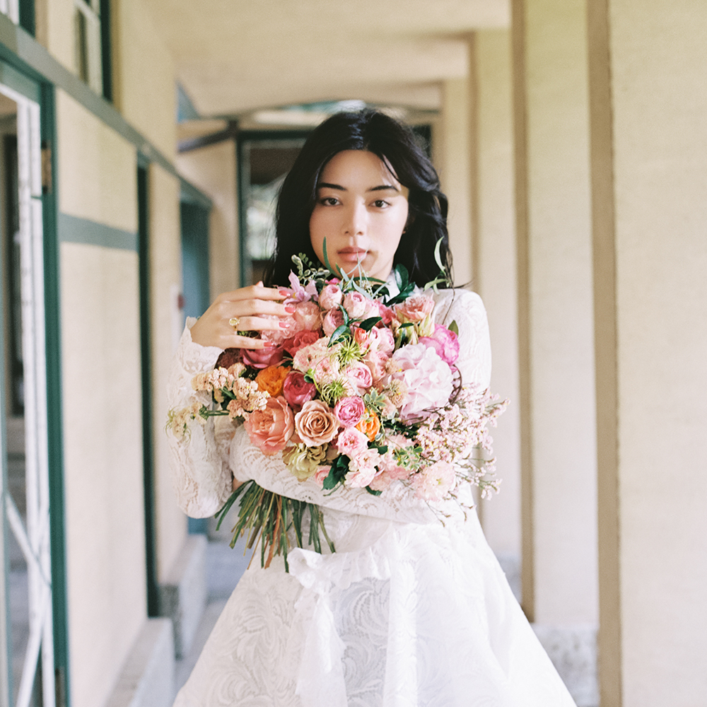 voguejp's tweet photo. 「半径5m以内の人を幸せに」──池田エライザが語る、無限に広がる愛の可能性
https://t.co/uqOWaxoZSx

#PR https://t.co/9H0zDSSluQ