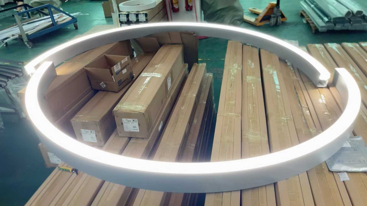 led_channels's tweet photo. led aluminum profile curved Big Round
#ledprofile #ledprofiles #ledaluminumprofile #aluminumprofile #ledlinear #linearlight #ledlightstrip https://t.co/TEyYHWLNS4