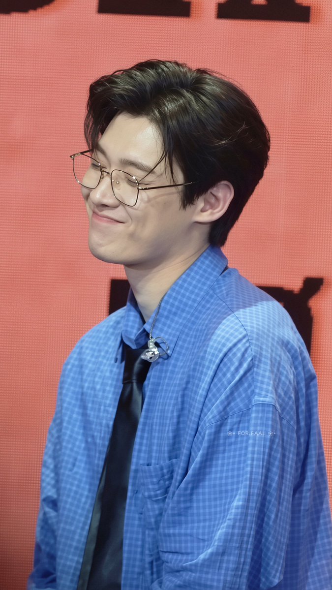 f_a_a_i_i's tweet photo. รักรอยยิ้มของพี่ 😊☺️

#KimYoonSik 
#TheProsecutorsProposal
#TheProsecutorsProposalinBKK https://t.co/0dNrXac2up