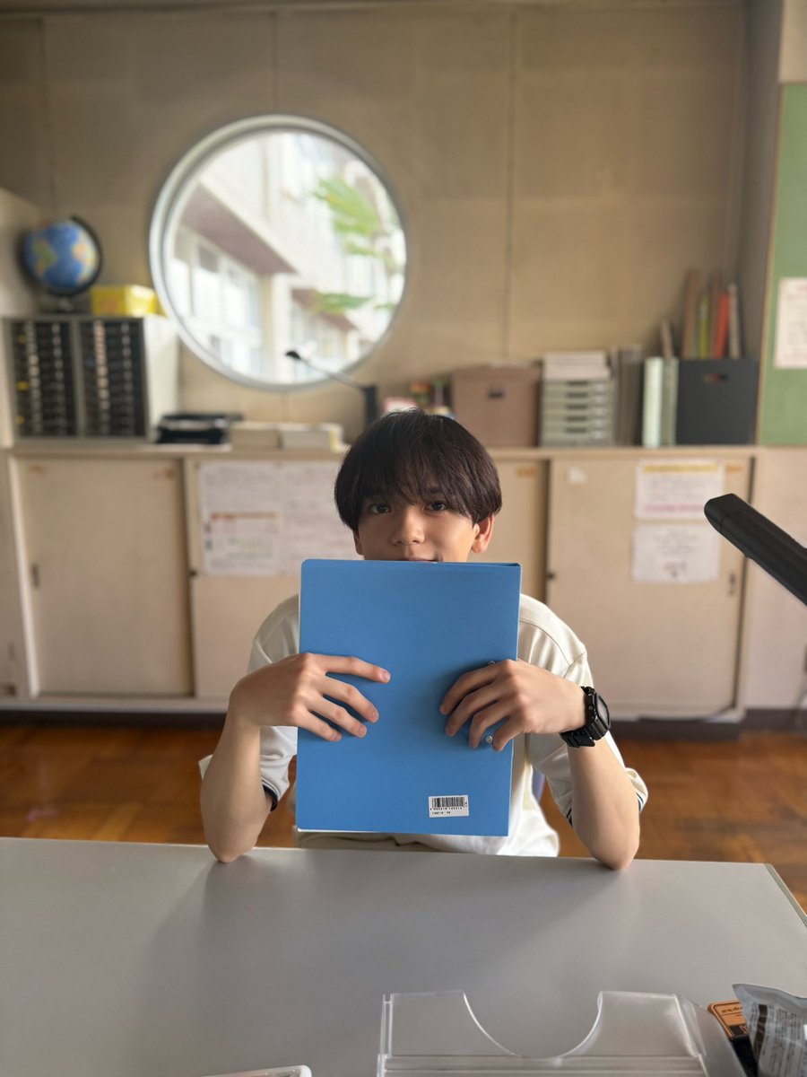 fantastics_fext's tweet photo. .˚⊹⁺‧┈┈┈┈┈┈┈┈┈‧⁺ ⊹˚.
          #中島颯太 出演🪽
  ドラマ「Tokyo middle 30」
      今夜10時 第7話放送
.˚⊹⁺‧┈┈┈┈┈┈┈┈┈‧⁺ ⊹˚.

嘘と、寂しさと、すれ違う心ー
揺れ動くミドサー女性たちに
訪れる危機《クライシス》。

本日9/2(水)よる10時放送📺
https://t.co/q97kQffUbP

#東京ミドサー
#FANTASTICS