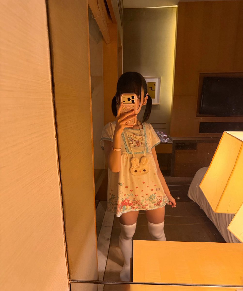 Meghanno5f's tweet photo. 有人想锐评一下我自己10岁的福嘛   🥹                                               

赶紧看，我要删了…… https://t.co/JXZYMYGGqB