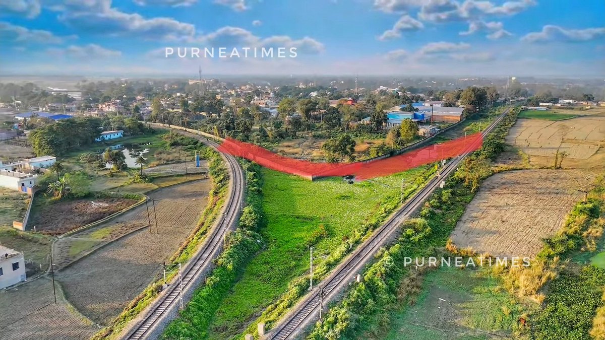 PurneaTimes's tweet photo. To stop loco reversal at Purnea Junction for train going to Purnea Court from Kasba side, this bypass can be made. Small land acquisition may be required for it.
@drm_kir @RailNf @AshwiniVaishnaw https://t.co/g5BRr6ddZh