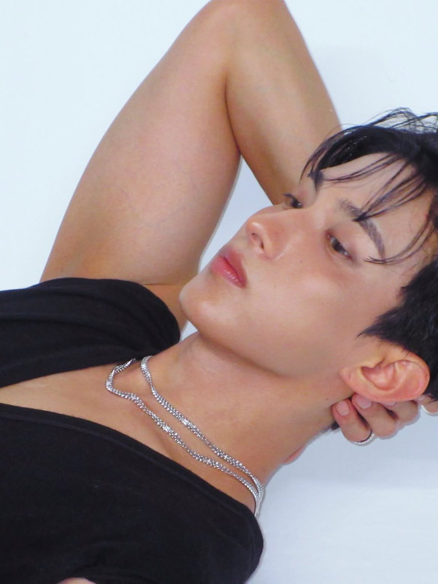 svt_ady's tweet photo. Dokyeom insta (dk_is_dokyeom)

🌻 : @ dazed @ cartier

(1/3)
#DOKYEOM #도겸 https://t.co/IHeiXuuTYC