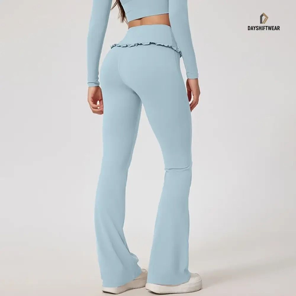dayshiftwear's tweet photo. Feel confident. Move freely. ✨💪 High-waist leggings with a soft, stretchy fit that moves with you—from yoga and workouts to everyday athleisure. 🧘‍♀️

🛒 Shop now &amp; find your perfect fit!

#Dayshiftwear #Activewear #YogaLeggings #Fitness https://t.co/EWIYdBX2zK