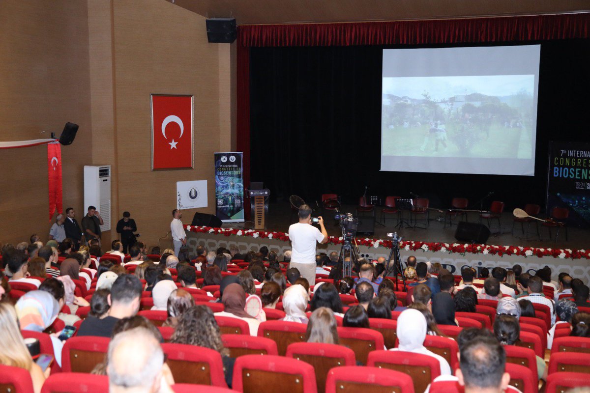orduniversitesi's tweet photo. "7. Uluslararası Biyosensör Kongresi"nin açılış programı Üniversitemiz ev sahipliğinde gerçekleştirildi. https://t.co/cgfr2XCyiM