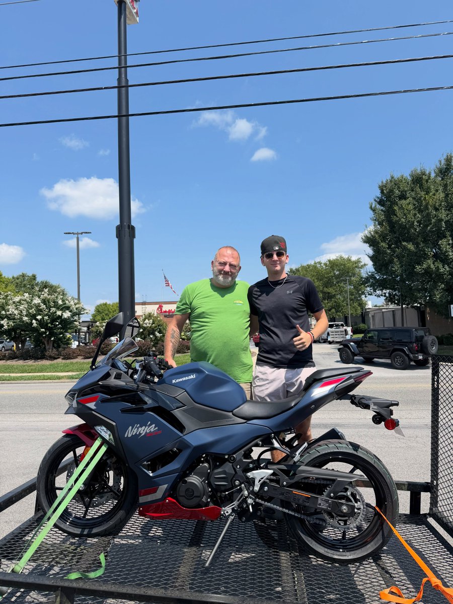 CandraFedookcn's tweet photo. NEW RIDE, NEW ADVENTURES! Congratulations to Mutchler’s on their brand-new Ninja 500 ABS! Sporty performance, sharp Kawasaki styling, and everyday fun make it perfect for any rider. Thank you for trusting Mid-State Motorsports. Your next adventure https://t.co/A1BtBnpbSi