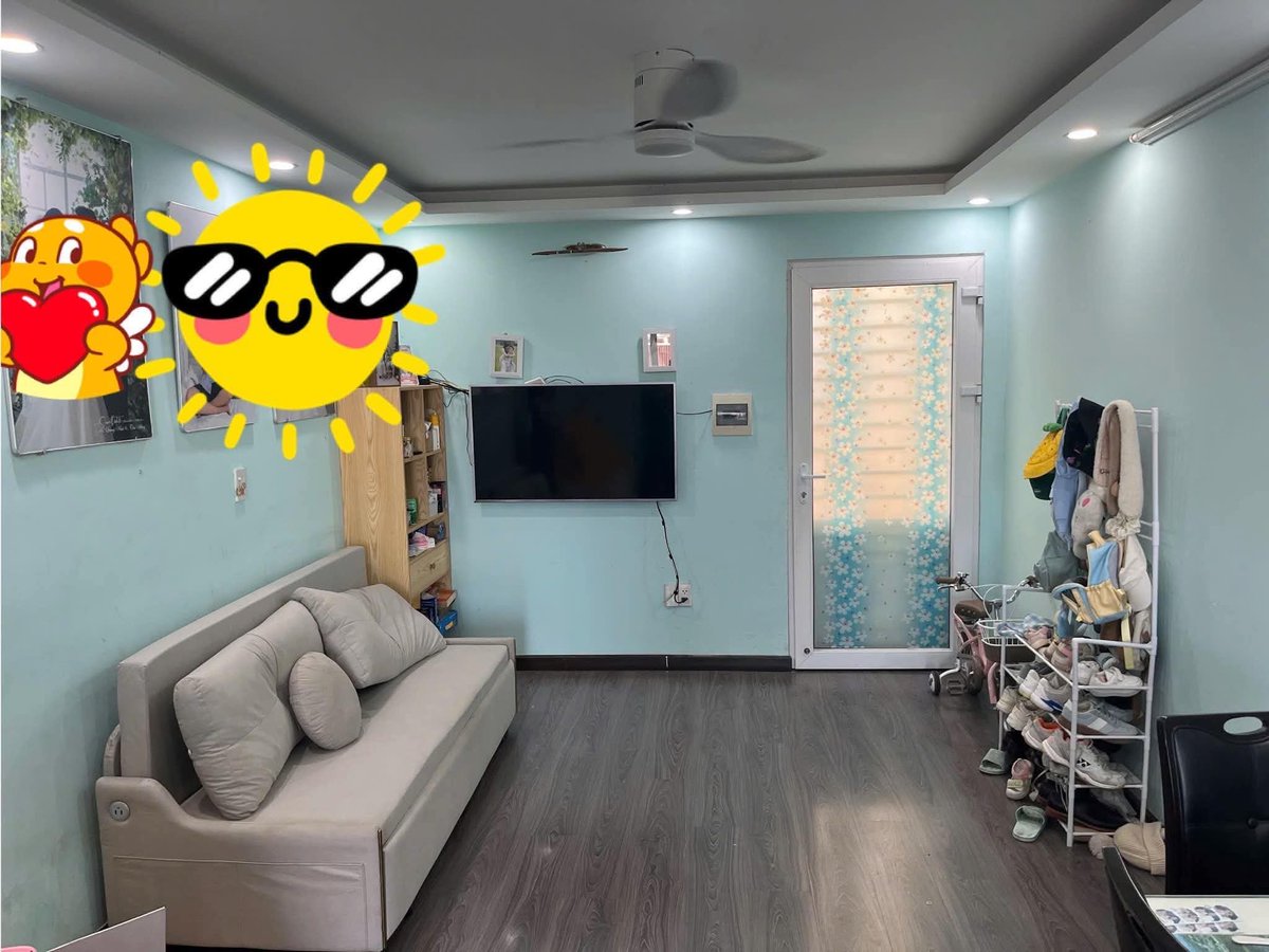 NaLand85's tweet photo. 🎆Bán căn góc diện tích rộng chung cư Vicoland  
📌 Vị trí : Đường Vân Đồn,Nại Hiên Đông, Đà Nẵng 
- Diện tích 65m2 ( Công năng 2 phòng ngủ, 1 pk, 1 bếp, 1wc, ban công...) 
📌Tiện ích: gần chợ, trường học, cách sông Hàn 300m , cách biển 1,5km. Không khí mát mẻ 
- Cách cầu Hàn 1,5km, chung cư có bảo vệ 24/24, 2 thang máy 
- Sổ đỏ chính chủ, sở hữu lâu dài sang tên ngay 
- Giá bán : 2 tỷ 400 thương lượng 
☎️ Liên hệ: 0935-165-401 Na Land
#Chungcuvicolandsontra