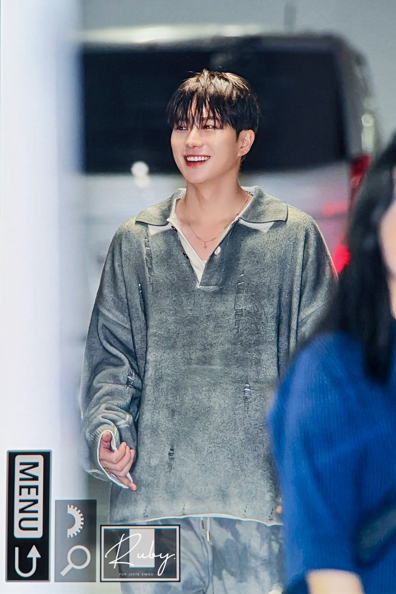 FOR011011_'s tweet photo. 260902 서울패션위크 퇴근 pre

#시우 #추시우 #저스트비
#SIWOO #JUSTB https://t.co/OtziFFZX22